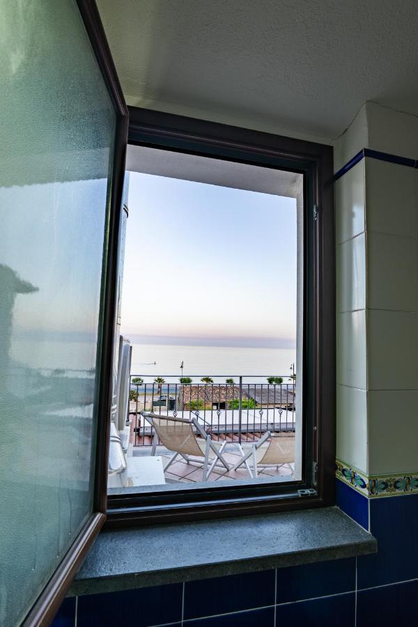 B&B Ottocento Sul Mare Nizza di Sicilia Dış mekan fotoğraf