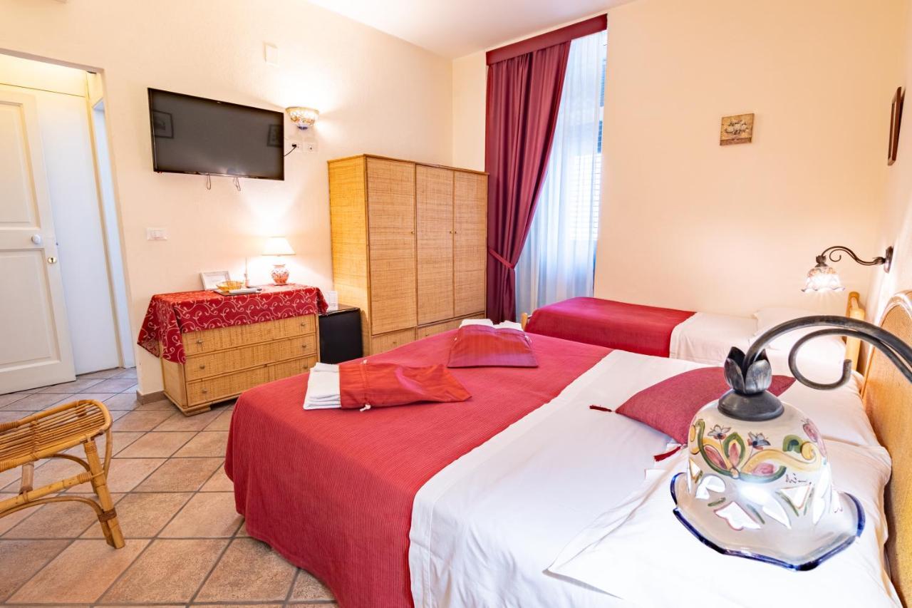 B&B Ottocento Sul Mare Nizza di Sicilia Dış mekan fotoğraf